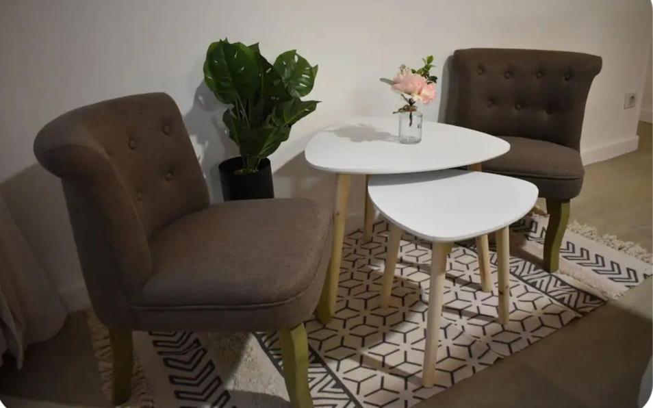 Joli Apartment Proche Du Centre-Ville Puvatya Dış mekan fotoğraf